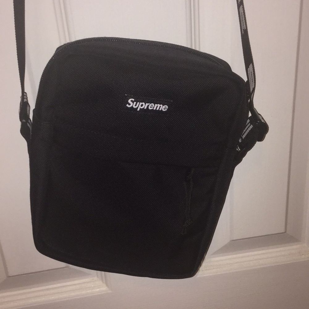 Shoulder bag